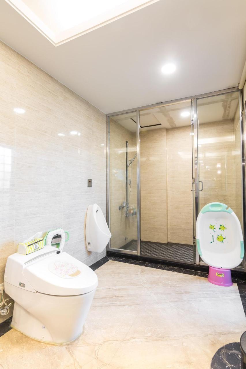 Haian Stay Riverside Bed And Breakfast Tainan Esterno foto